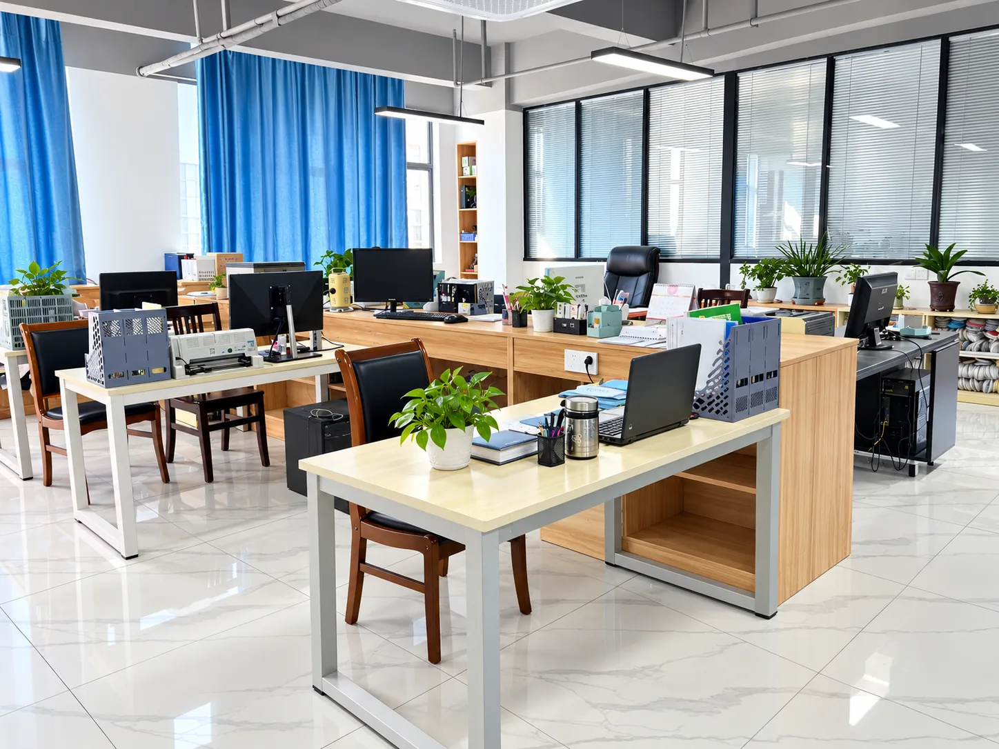 HW LINA office work area